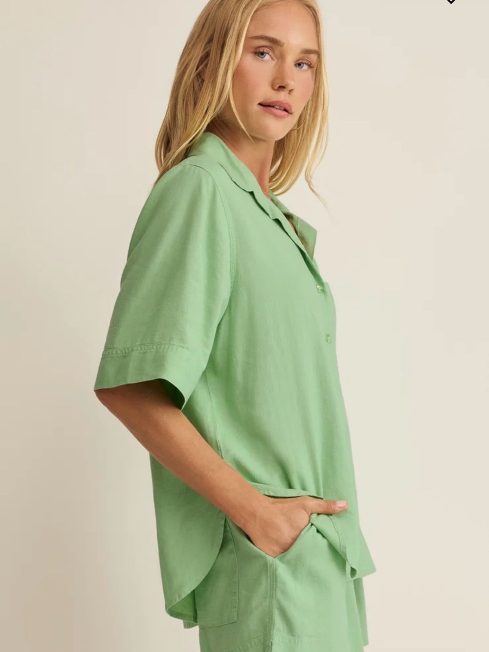 Z supply button up top, NWT - Picture 2 of 3